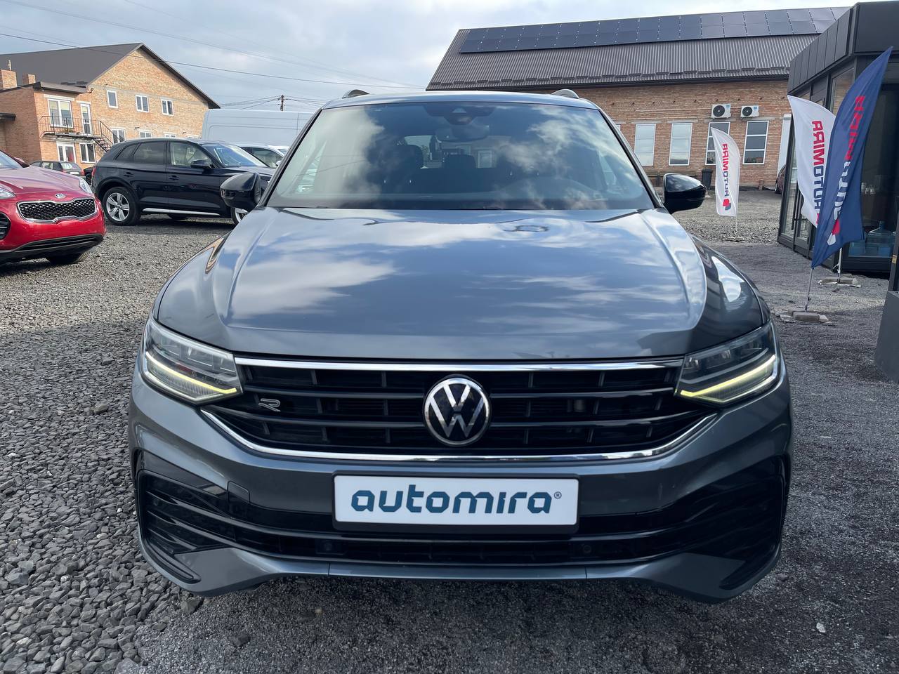 VOLKSWAGEN TIGUAN SE R-LINE BLACK 2023