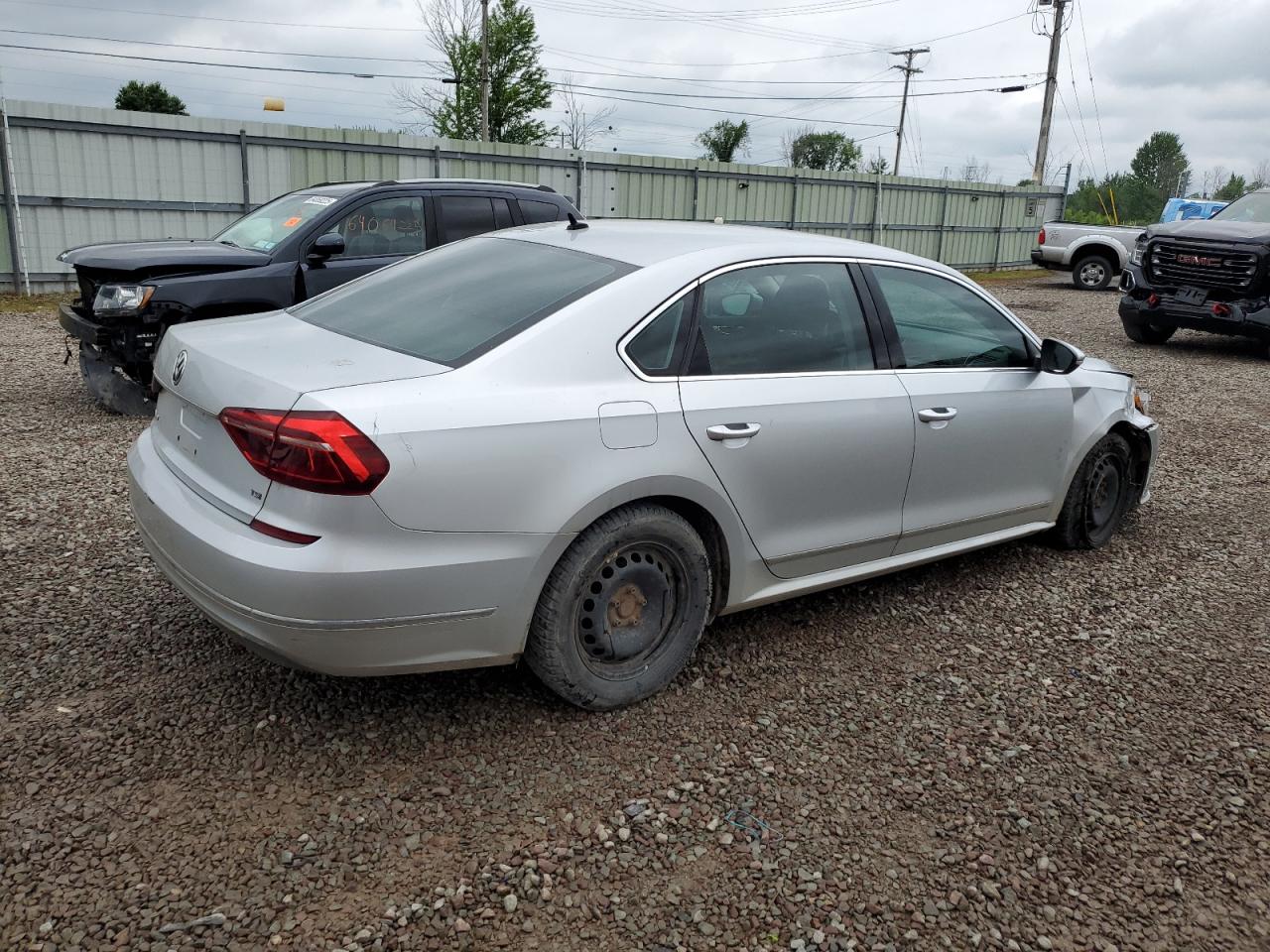 VOLKSWAGEN PASSAT S 2017