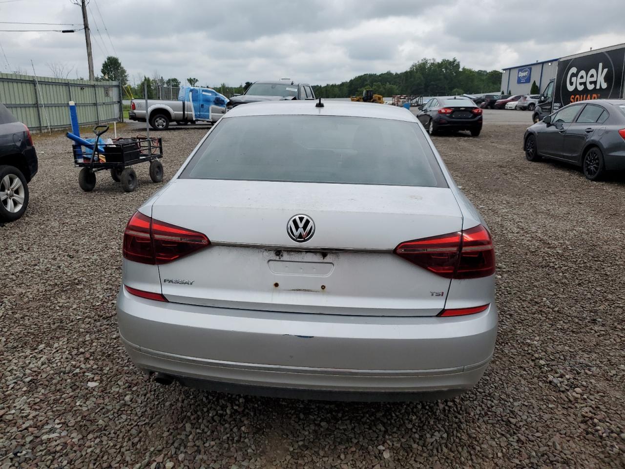 VOLKSWAGEN PASSAT S 2017