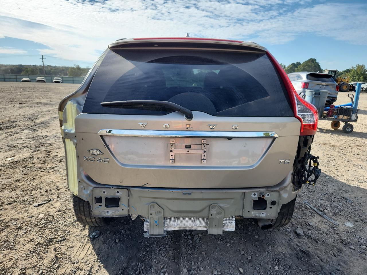 VOLVO XC60 T5 PREMIER 2016