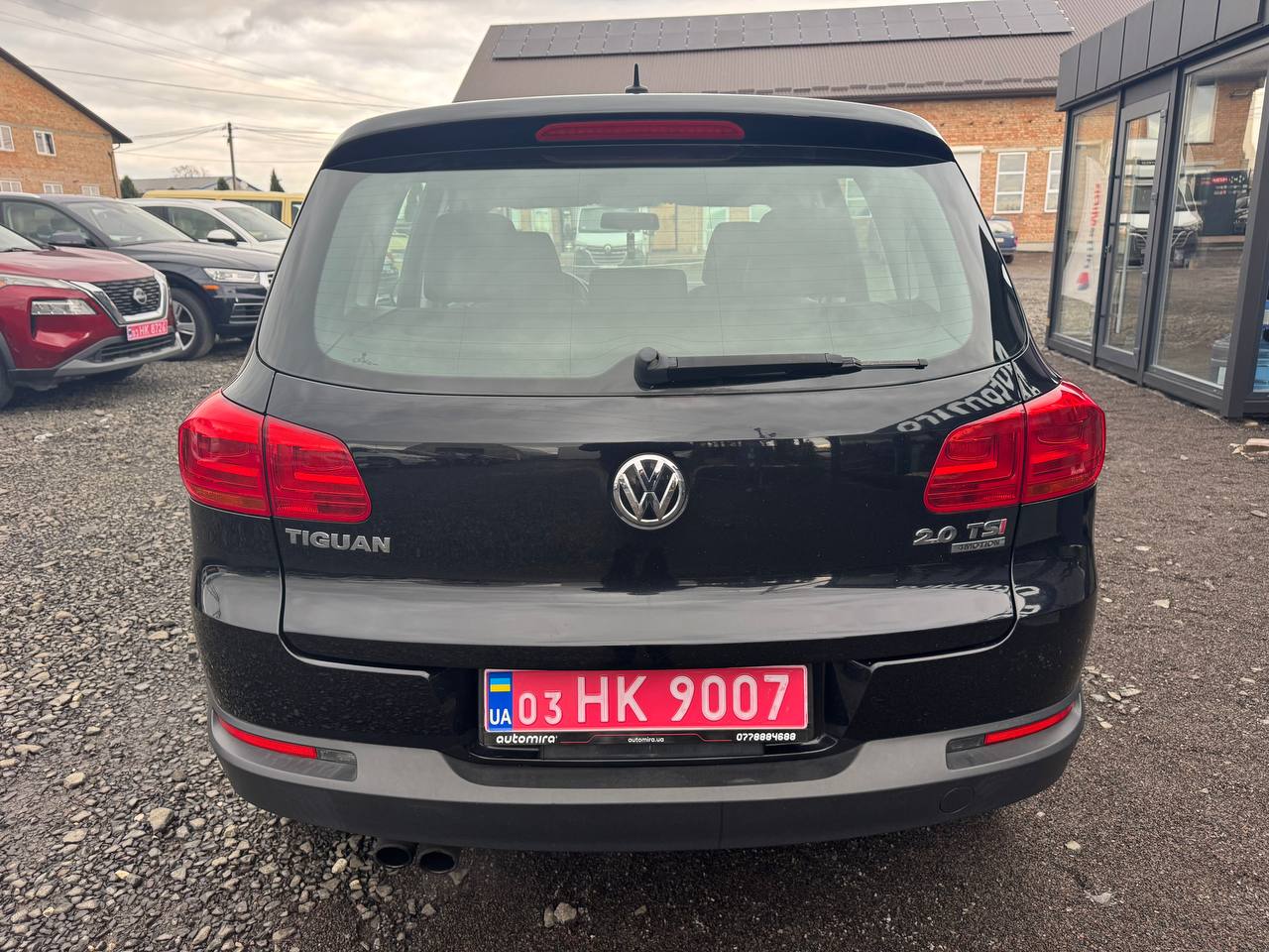 VOLKSWAGEN TIGUAN S 2014