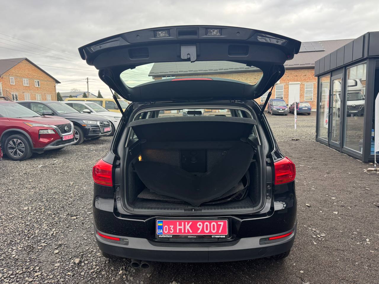 VOLKSWAGEN TIGUAN S 2014