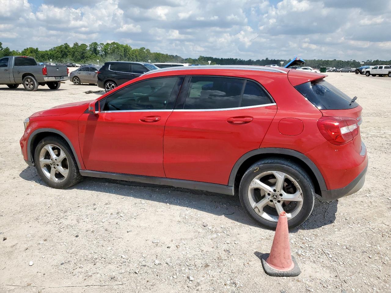 MERCEDES-BENZ GLA 250 2018