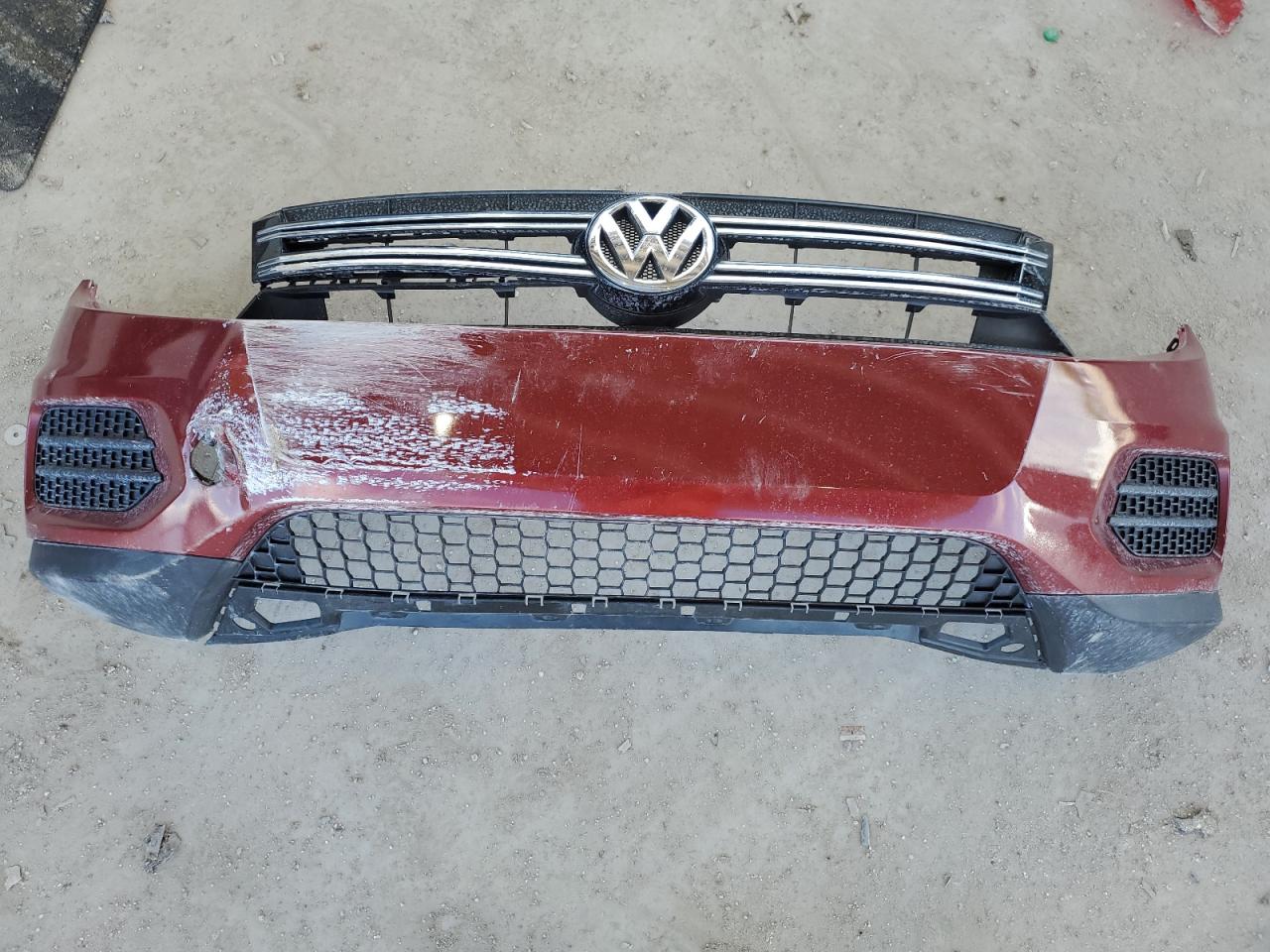 VOLKSWAGEN TIGUAN S 2014