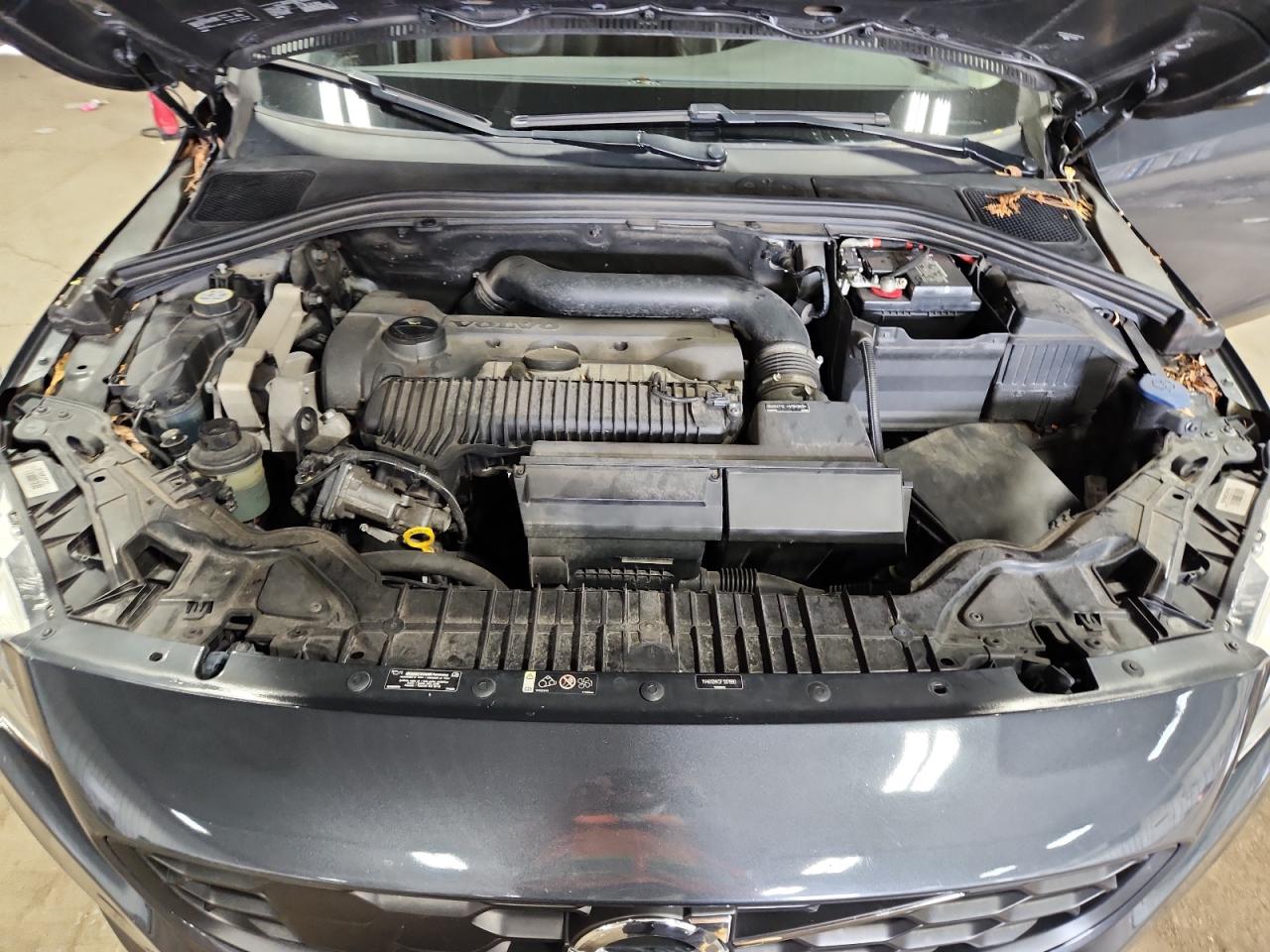 VOLVO V60 CROSS COUNTRY PREMIER 2015