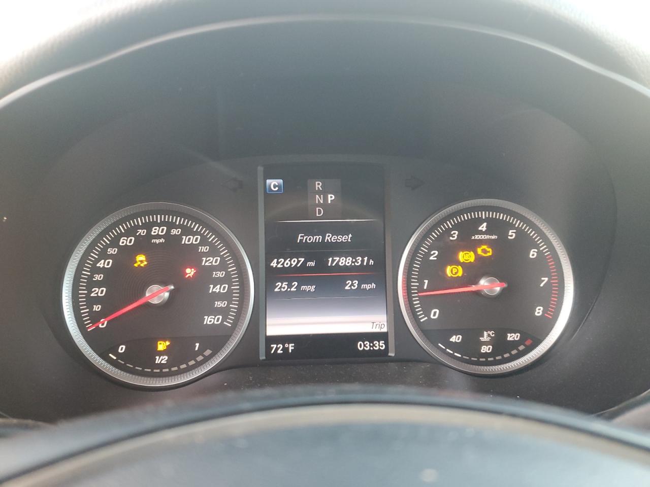 MERCEDES-BENZ GLC 300 2016