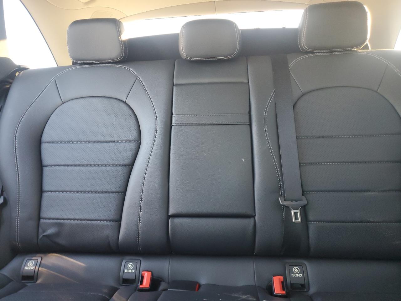 MERCEDES-BENZ GLC 300 2016