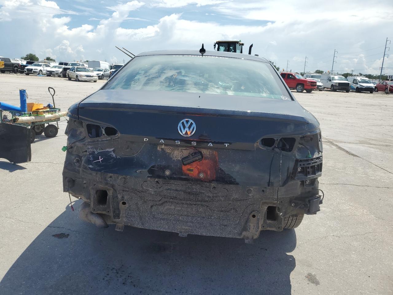 VOLKSWAGEN PASSAT SE 2020