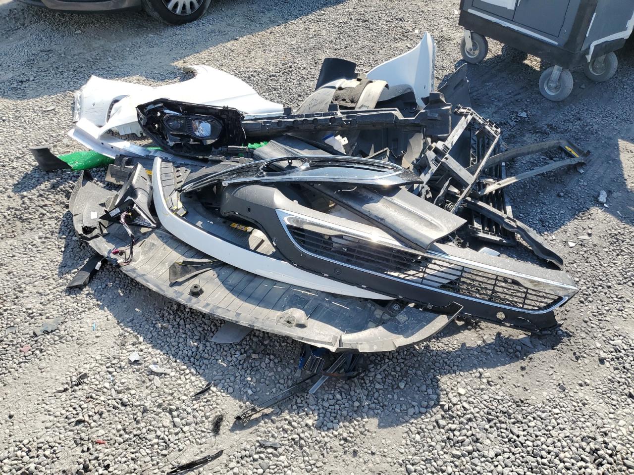 MERCEDES-BENZ EQB 300 4MATIC 2023