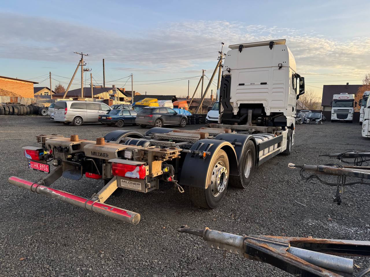 Контейнеровоз MAN TGX 26.510