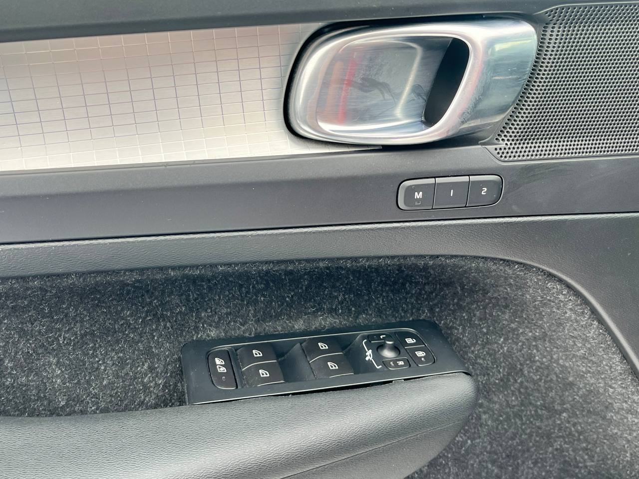 VOLVO XC40 T5 MOMENTUM 2019