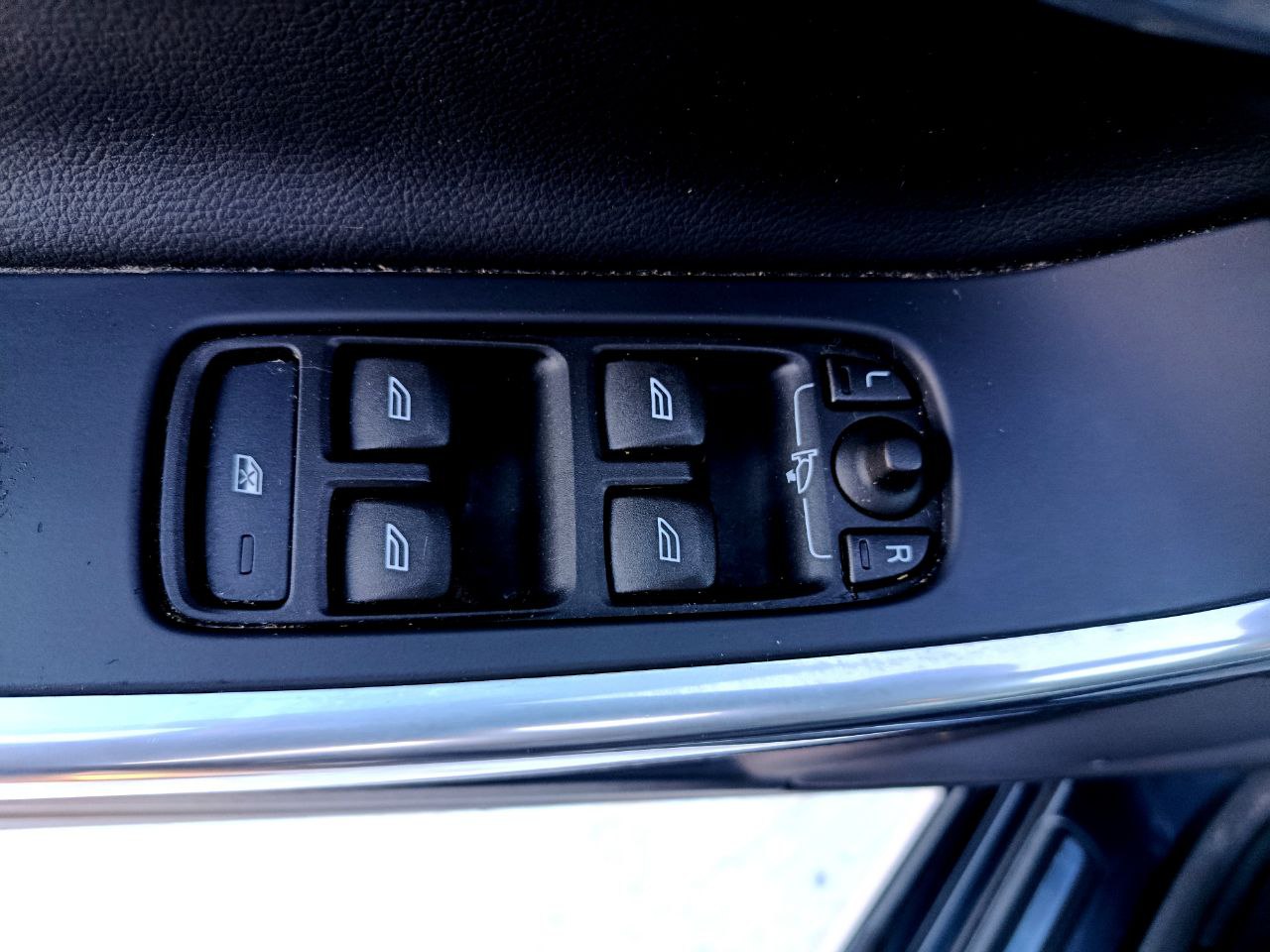 VOLVO V60 CROSS COUNTRY PREMIER 2015