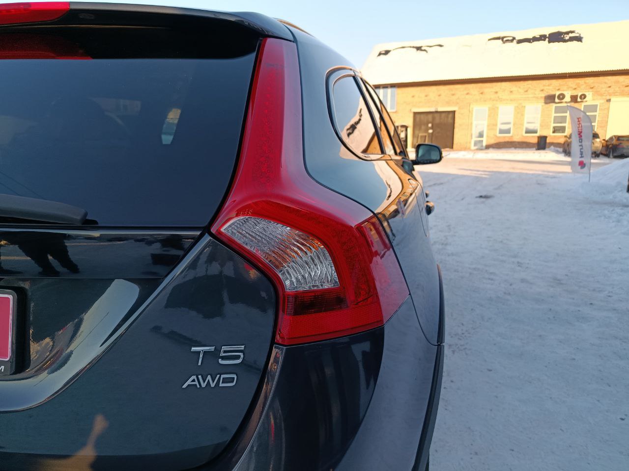 VOLVO V60 CROSS COUNTRY PREMIER 2015