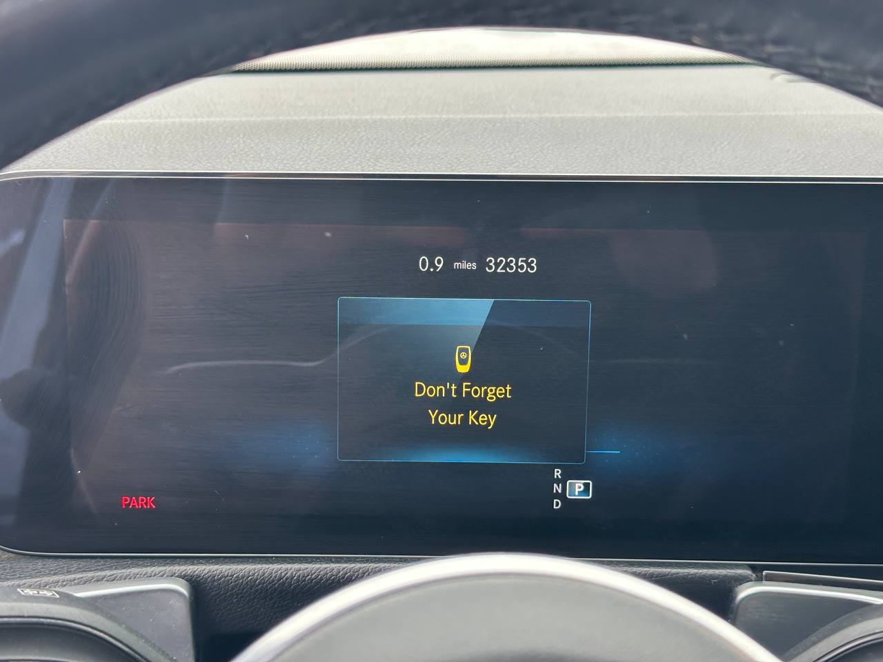 MERCEDES-BENZ EQB 300 4MATIC 2023