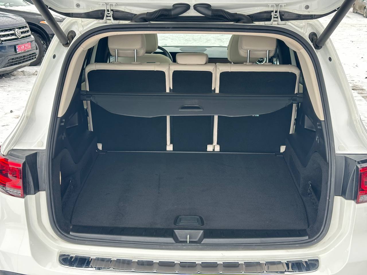 MERCEDES-BENZ EQB 300 4MATIC 2023