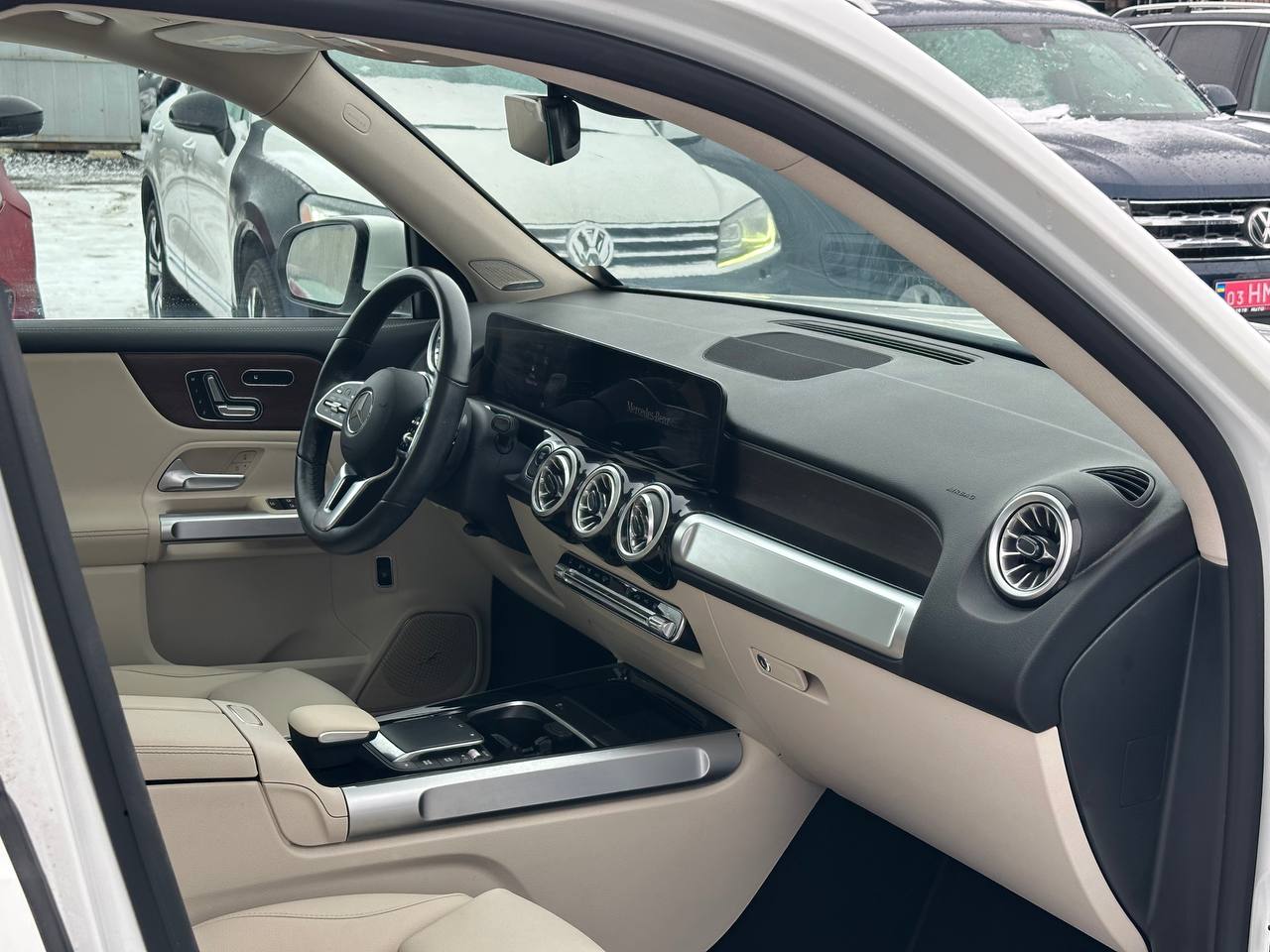 MERCEDES-BENZ EQB 300 4MATIC 2023