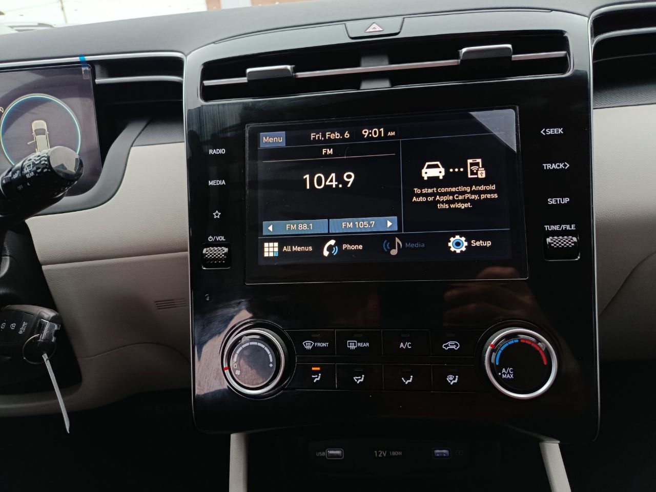 HYUNDAI TUCSON SE 2024