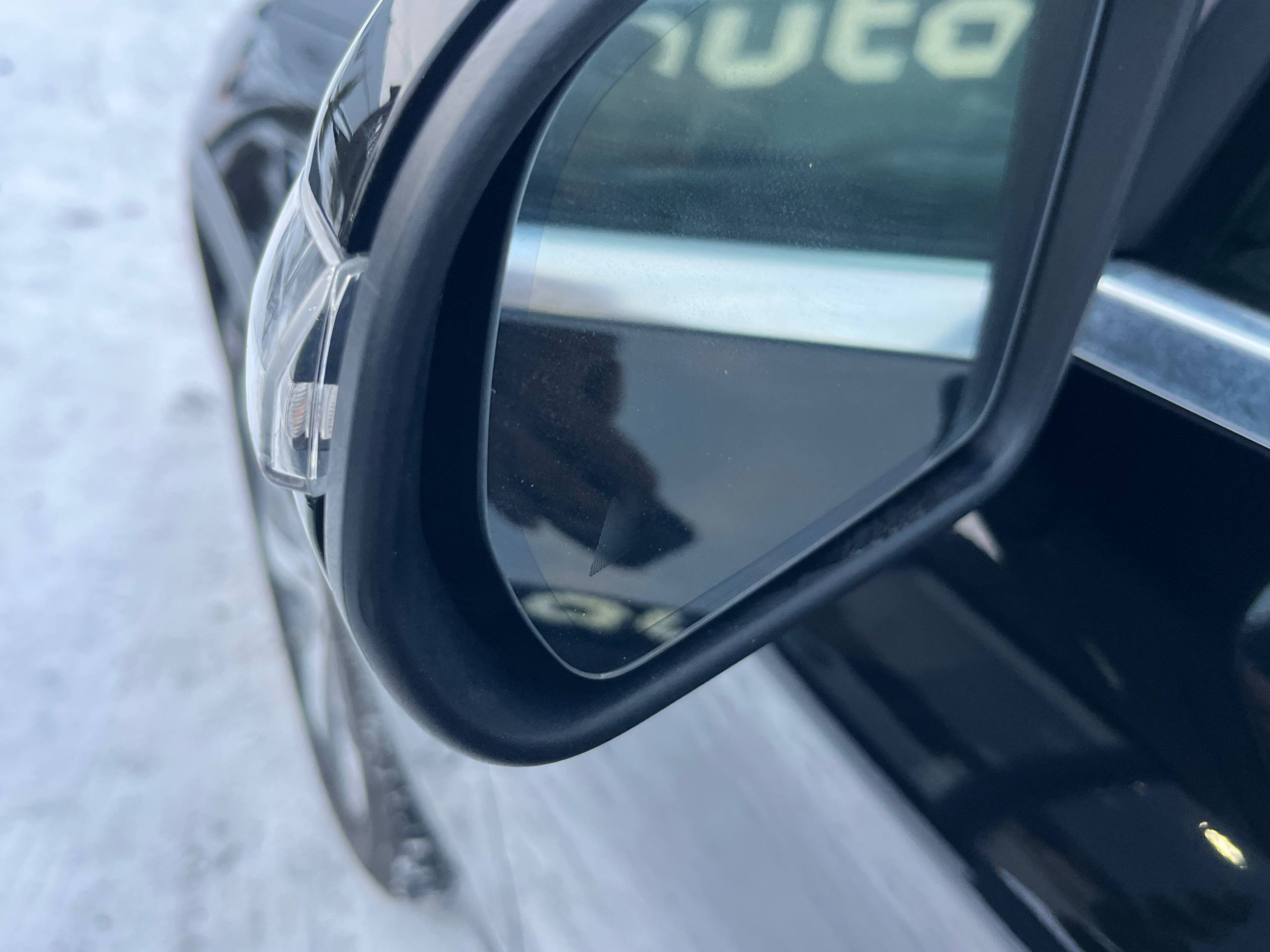 MERCEDES-BENZ GLC 300 2016