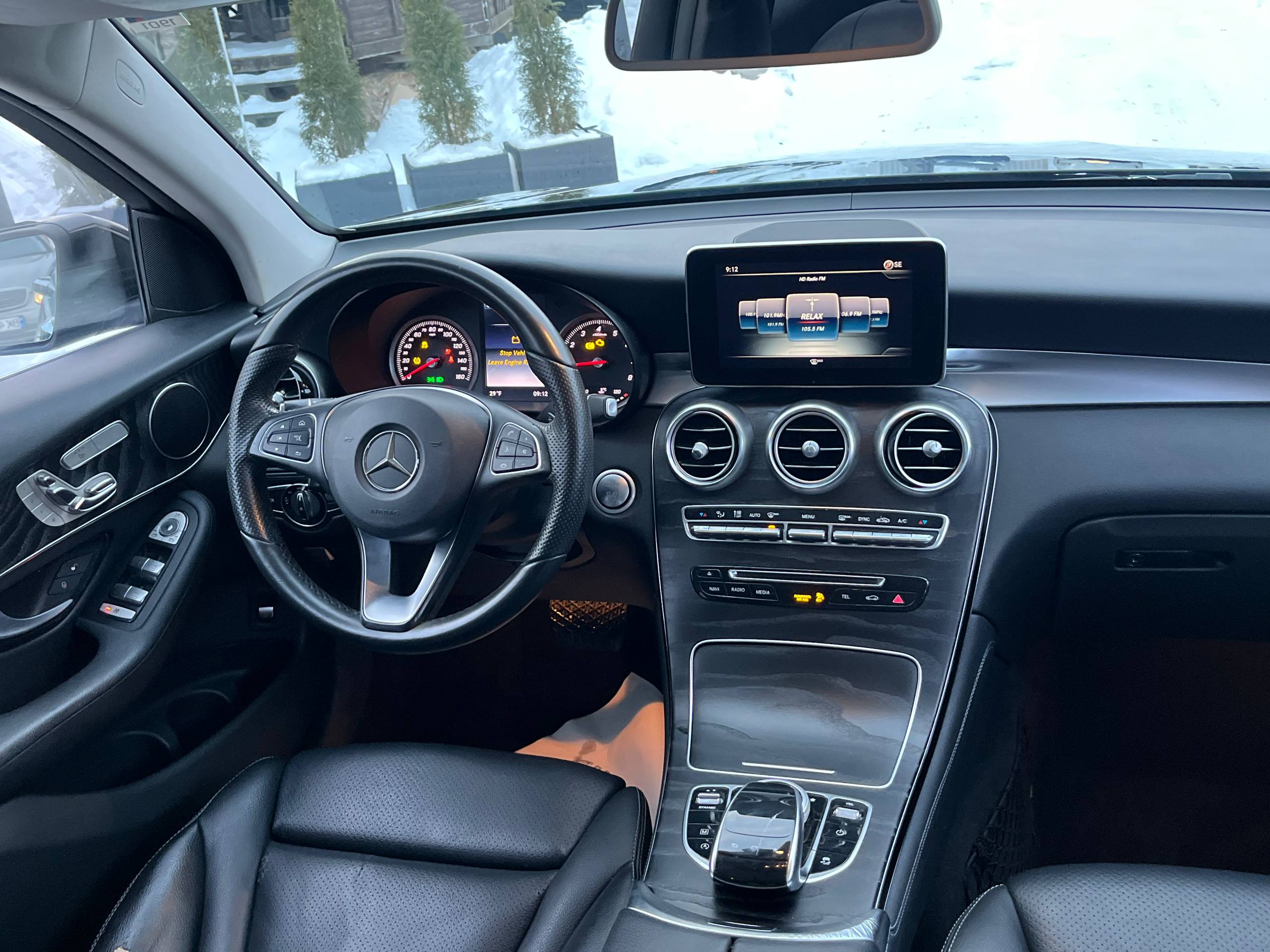 MERCEDES-BENZ GLC 300 2016