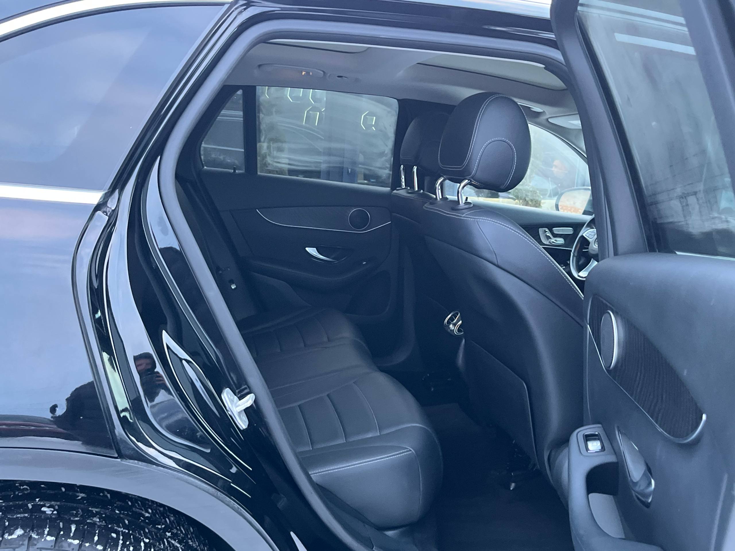 MERCEDES-BENZ GLC 300 2016