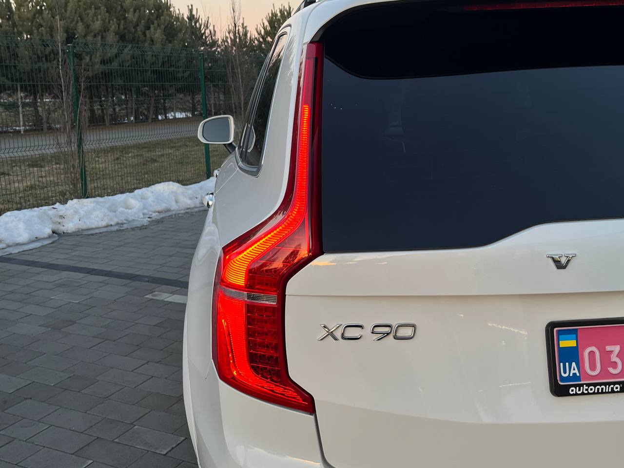 VOLVO XC90 T6 2016