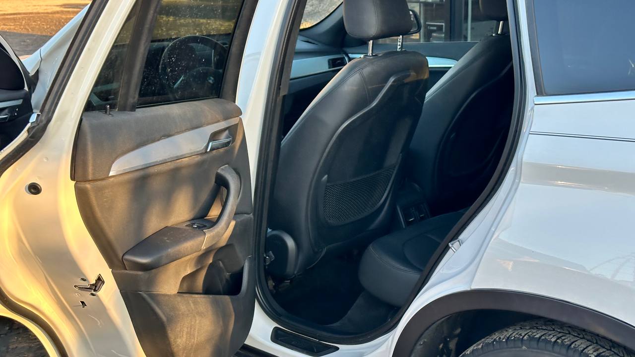 BMW X1 XDRIVE28I 2016