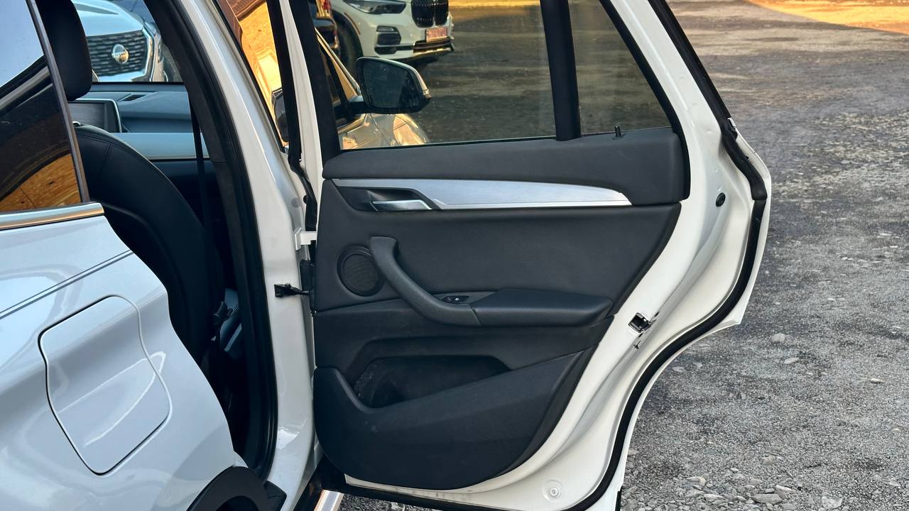 BMW X1 XDRIVE28I 2016