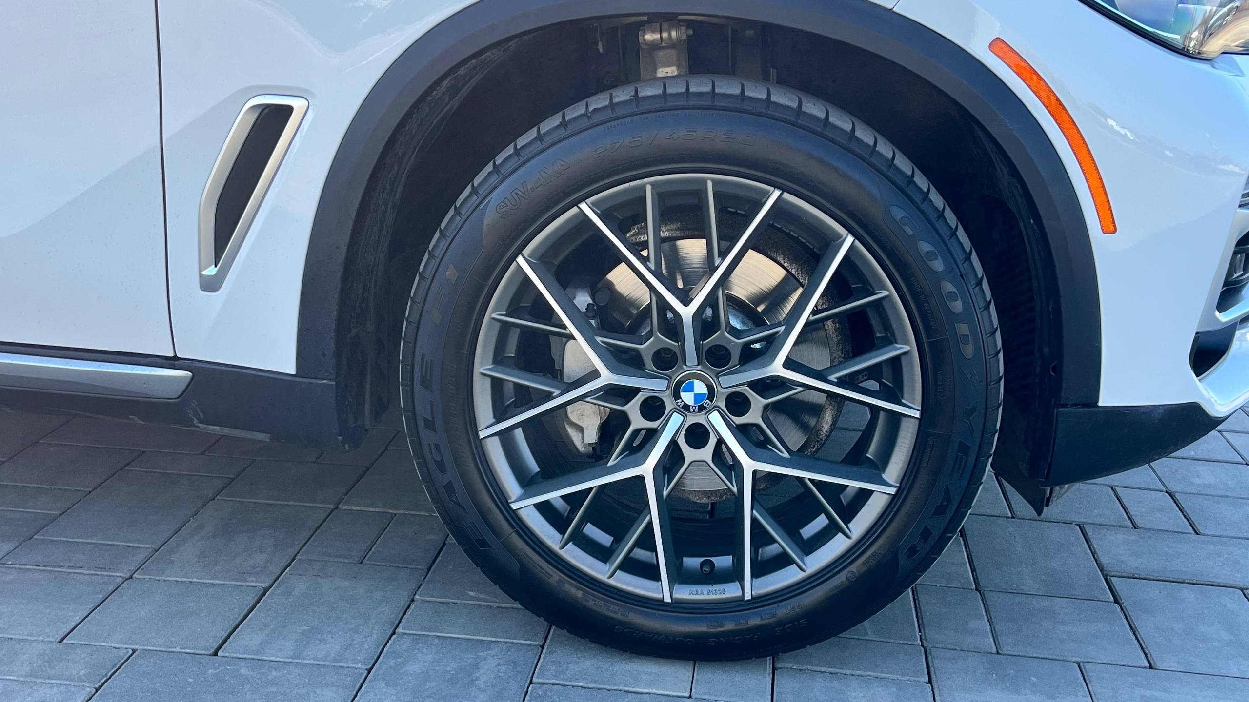 BMW X5 XDRIVE40I 2019