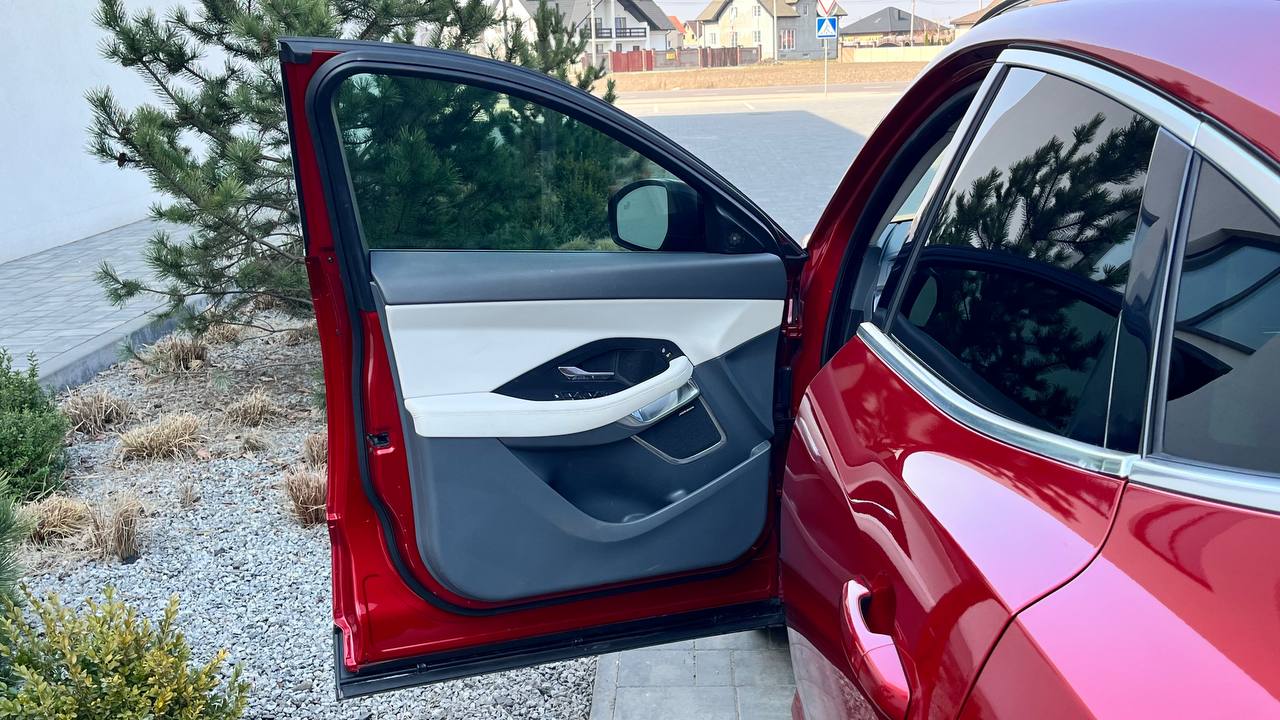 JAGUAR E-PACE S 2018