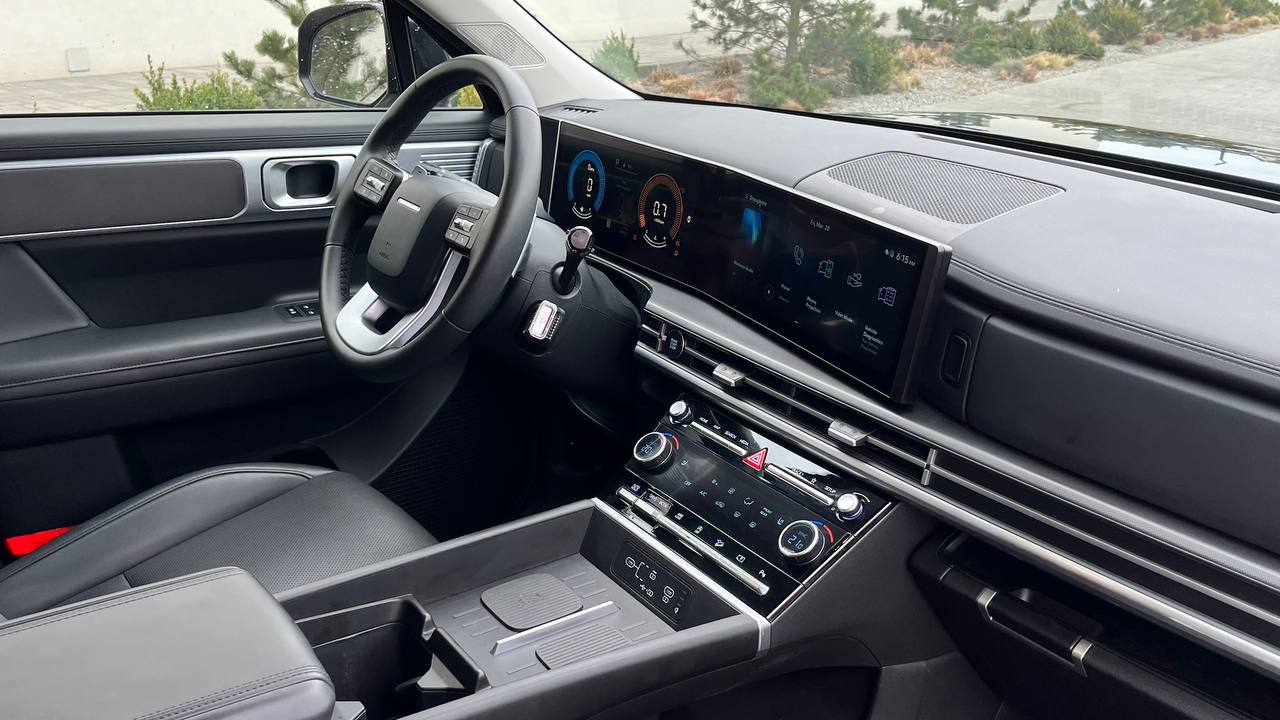 HYUNDAI SANTA FE SEL 2025