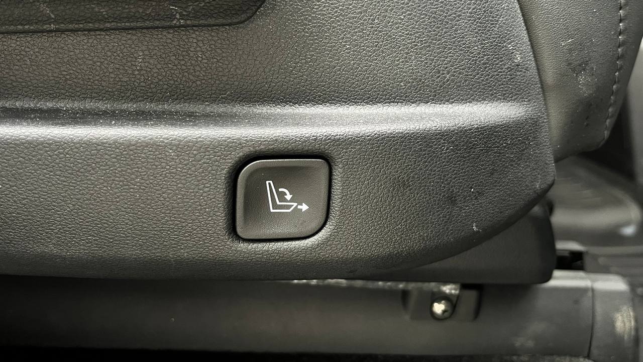 HYUNDAI SANTA FE SEL 2025