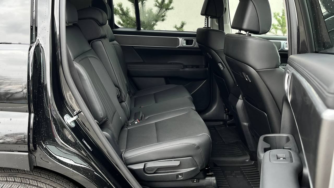 HYUNDAI SANTA FE SEL 2025