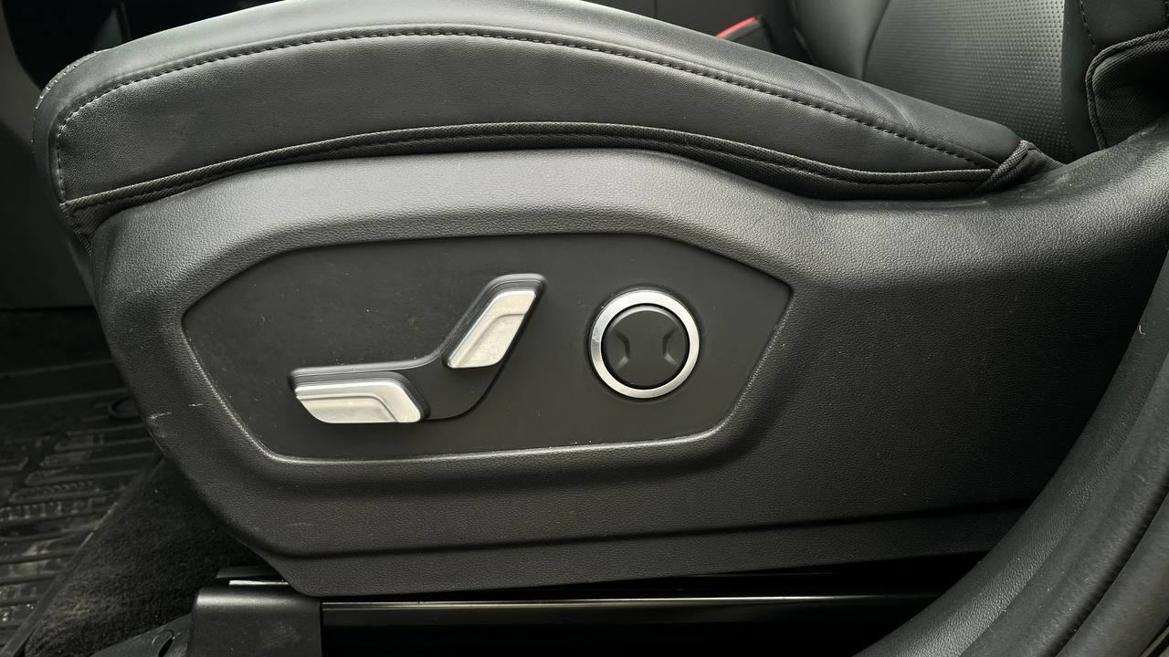 HYUNDAI SANTA FE SEL 2025