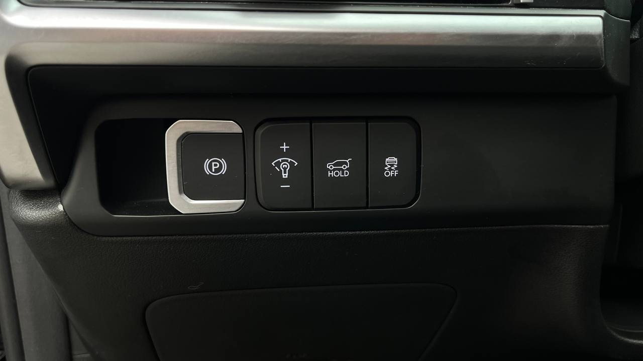 HYUNDAI SANTA FE SEL 2025