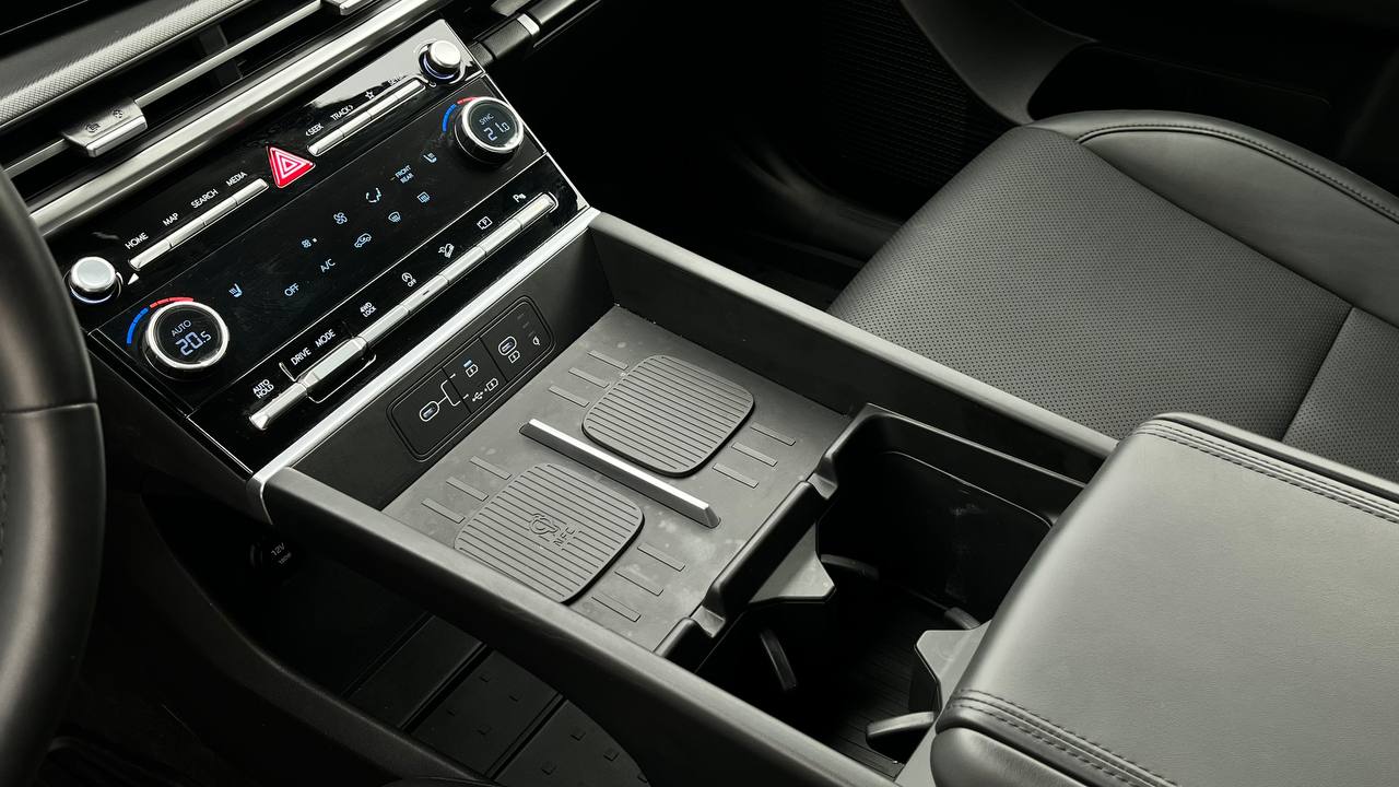 HYUNDAI SANTA FE SEL 2025