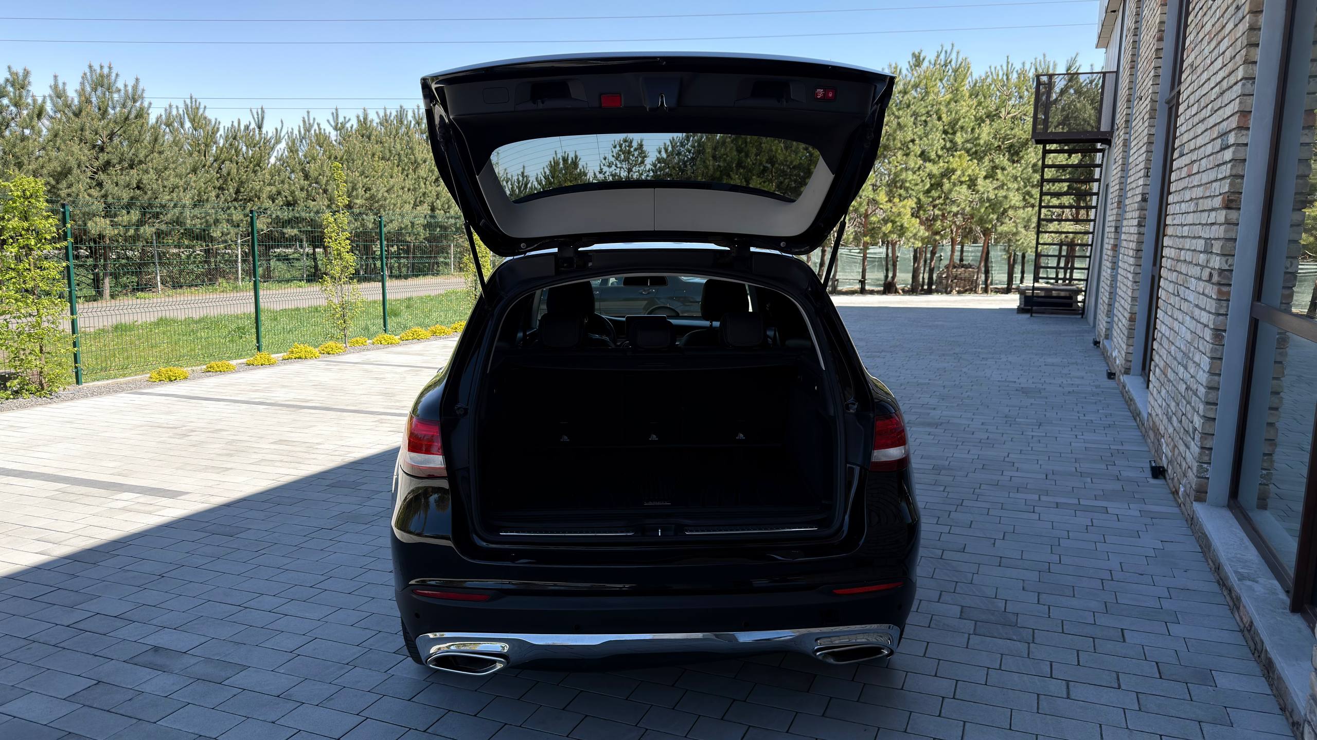 MERCEDES-BENZ GLC 300 2016
