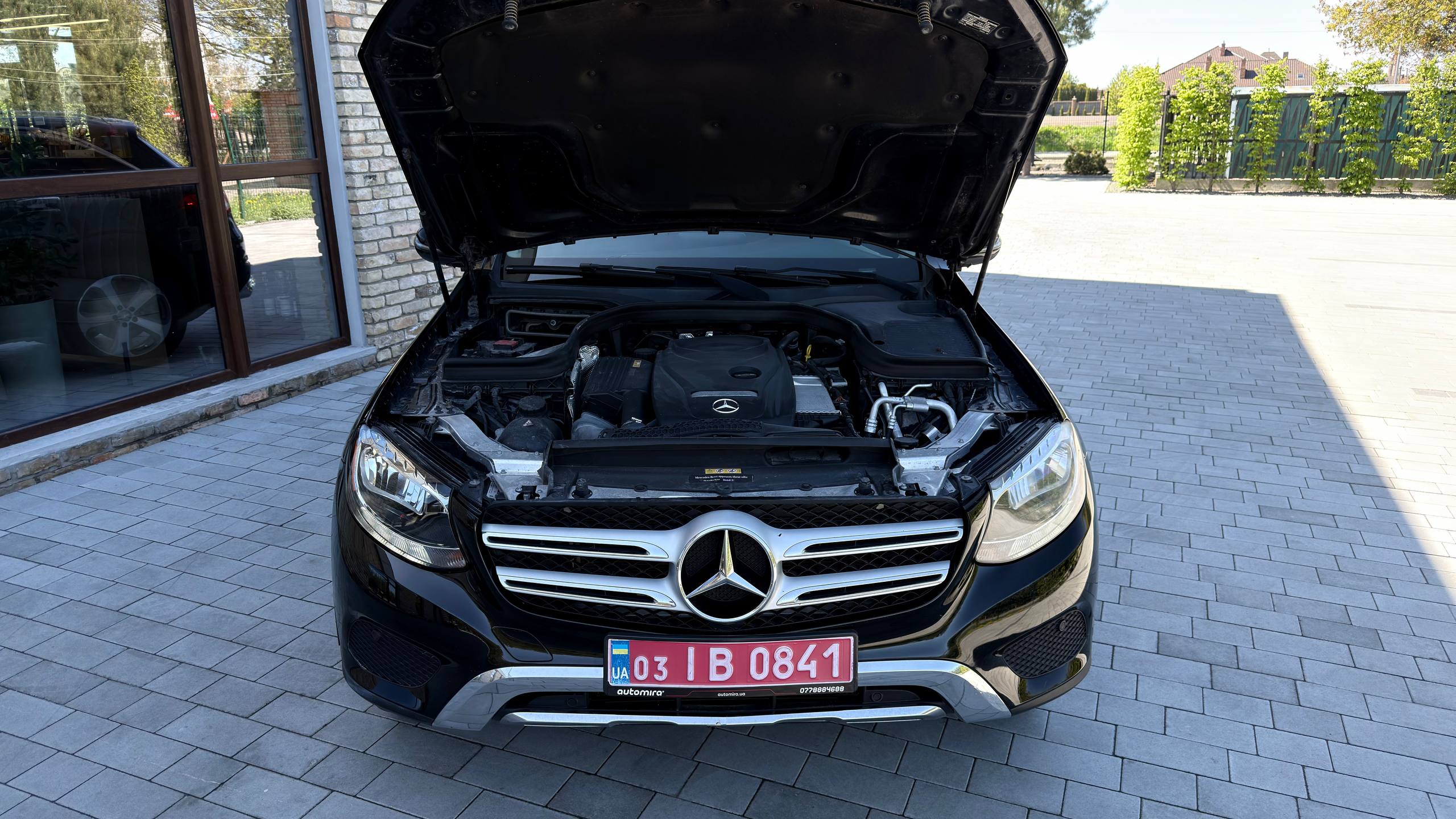 MERCEDES-BENZ GLC 300 2016