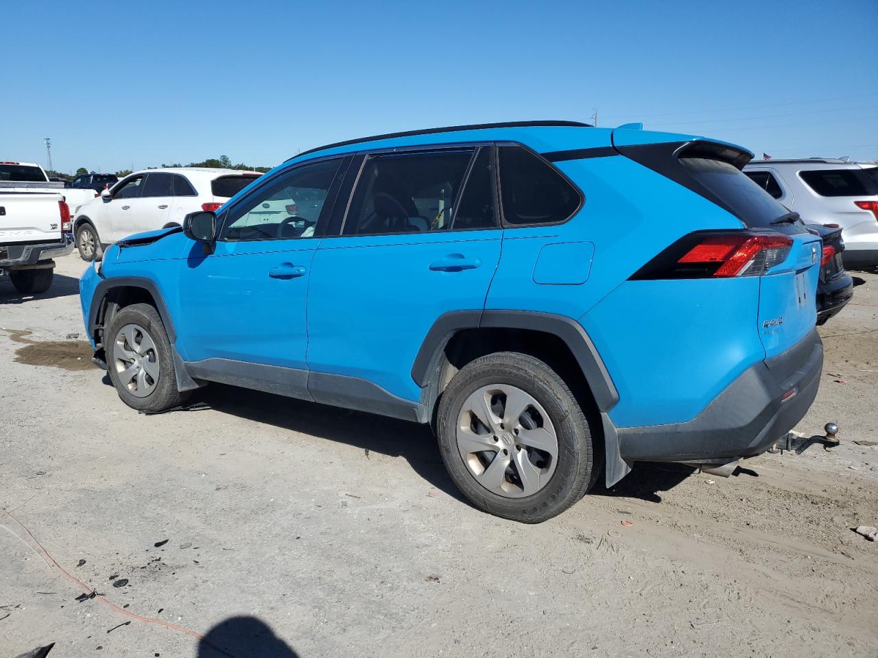 TOYOTA RAV4 LE 2020
