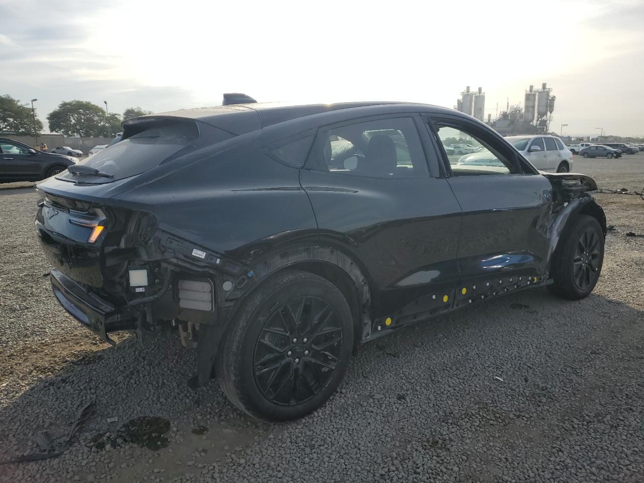 FORD MUSTANG MACH-E SELECT 2025