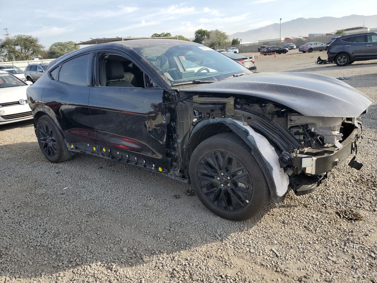 FORD MUSTANG MACH-E SELECT 2025