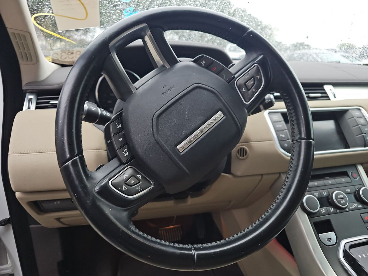 Land Rover Range Rover Evoque Pure 2015