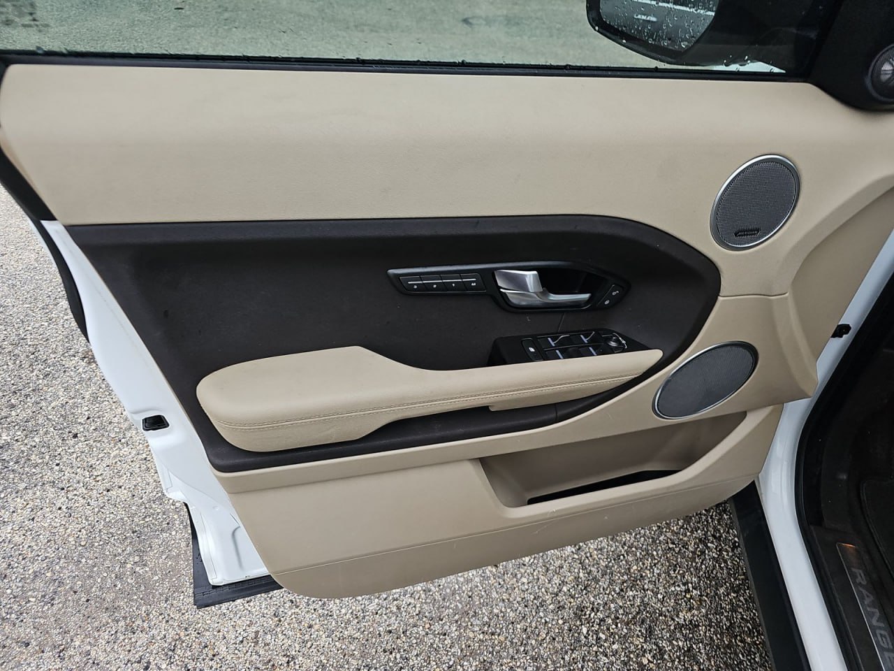 Land Rover Range Rover Evoque Pure 2015