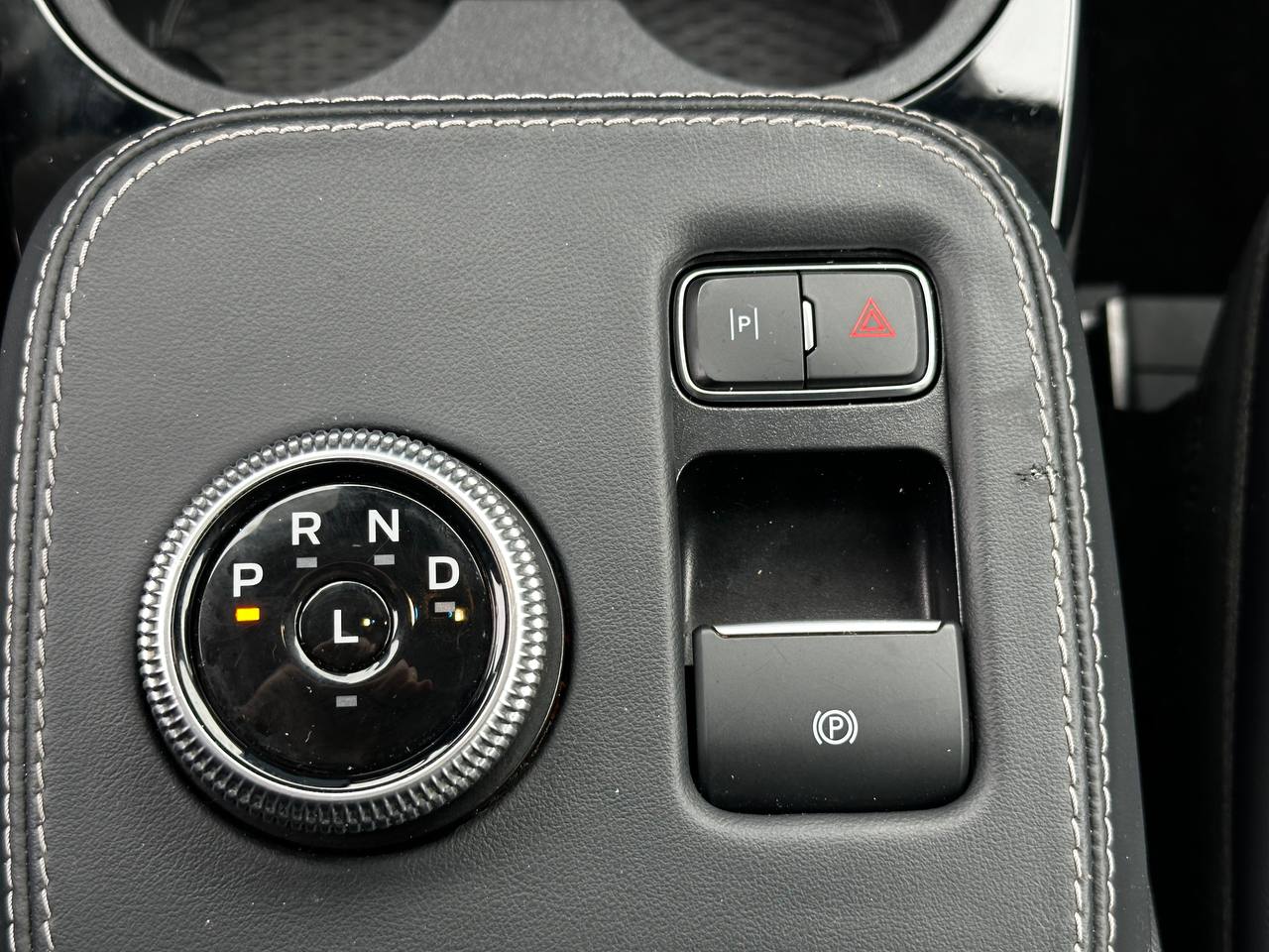 FORD MUSTANG MACH-E SELECT 2023