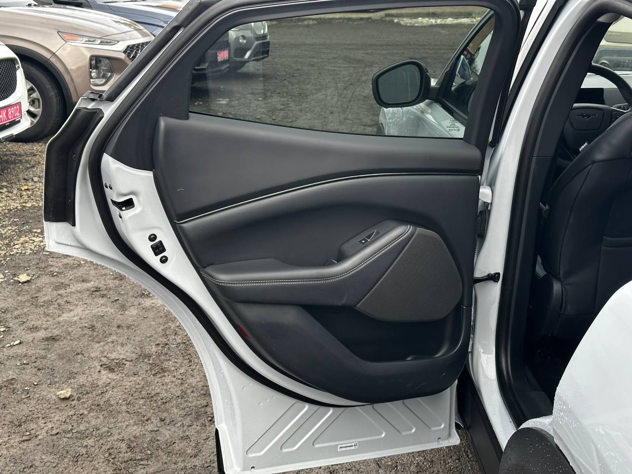 FORD MUSTANG MACH-E SELECT 2023