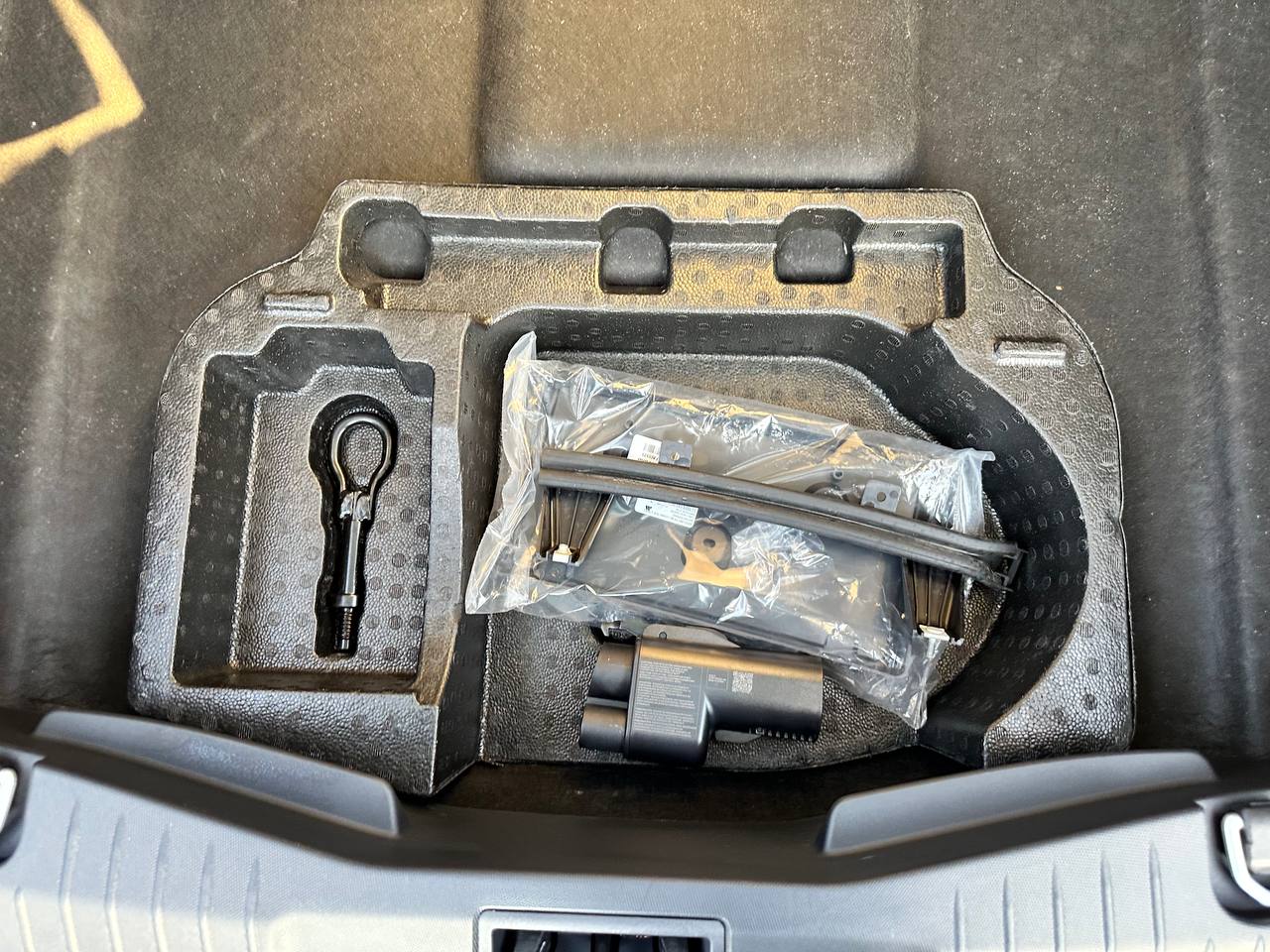 FORD MUSTANG MACH-E SELECT 2025