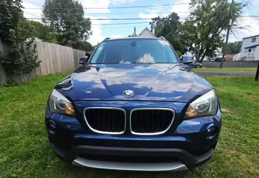 BMW X1 Sports Activity Vehicle xDrive28i 2013