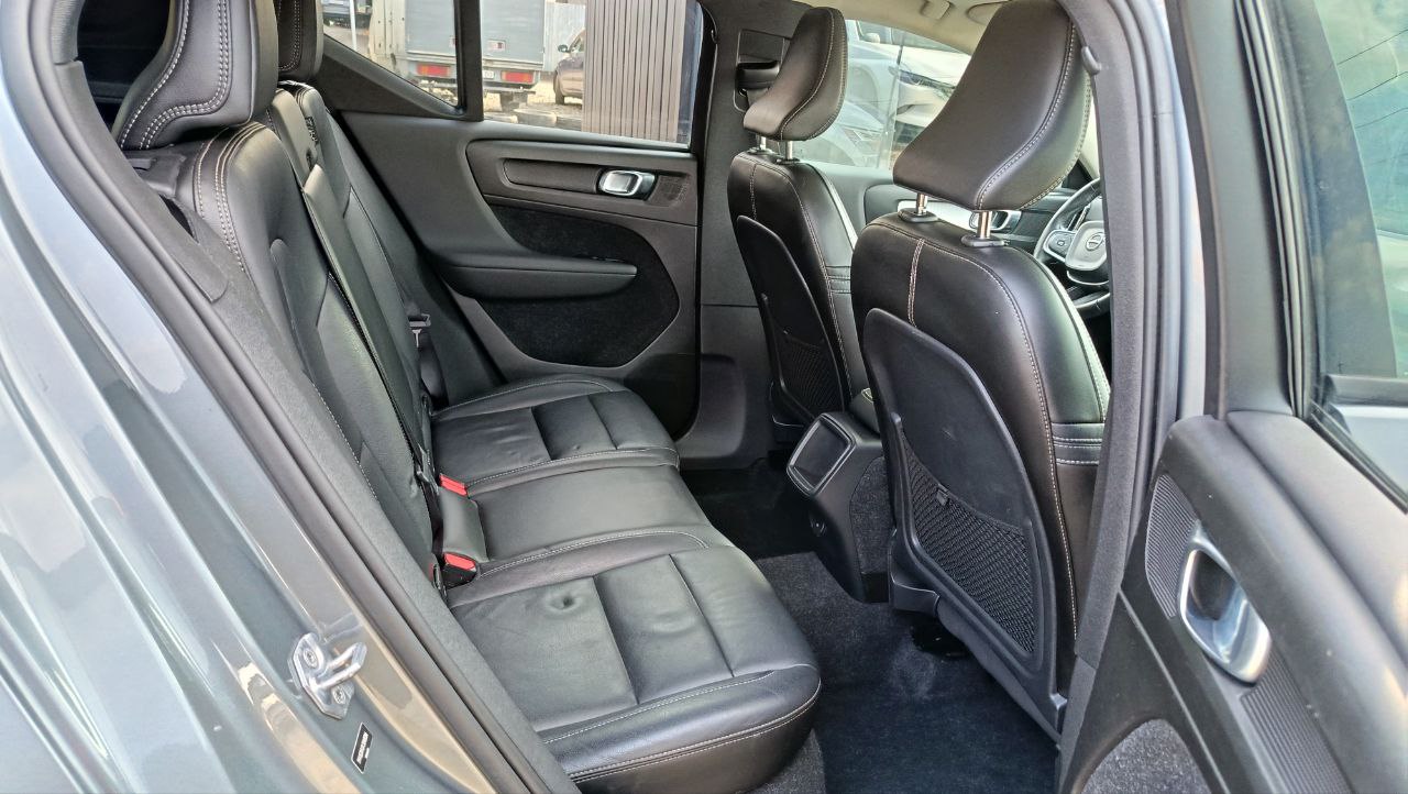 VOLVO XC40 T5 MOMENTUM 2018