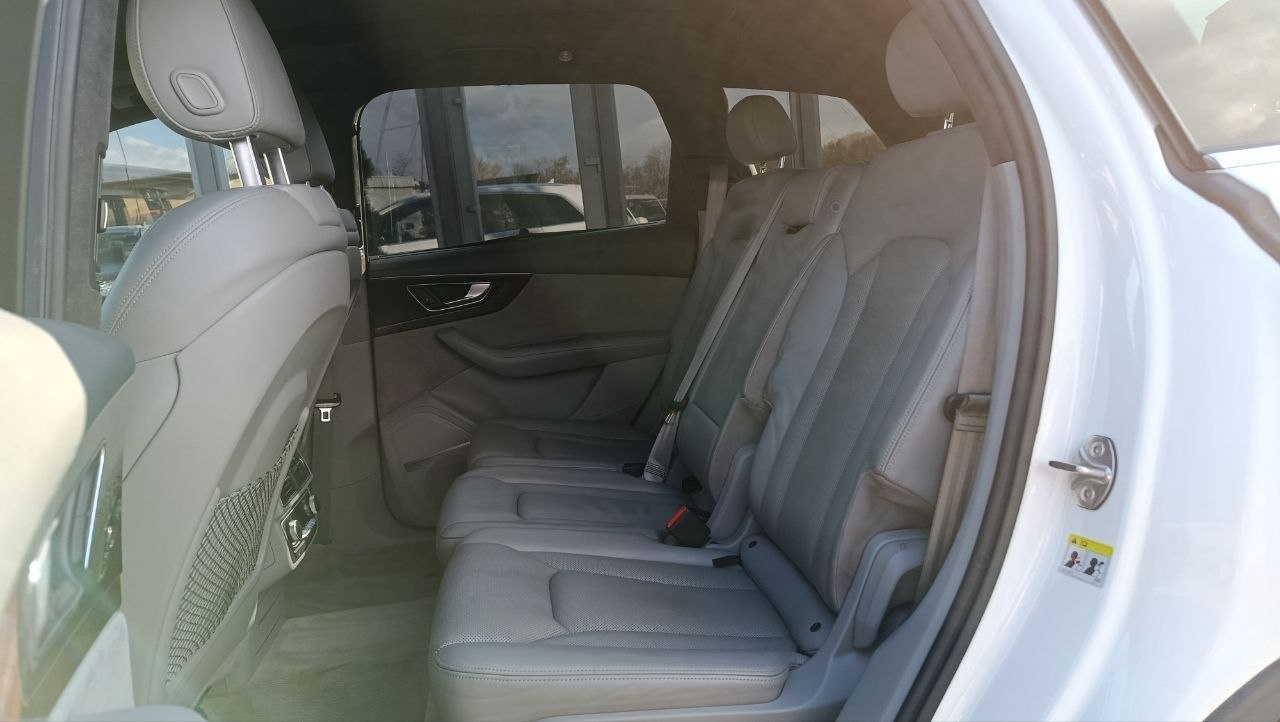 AUDI Q7 PRESTIGE 2016