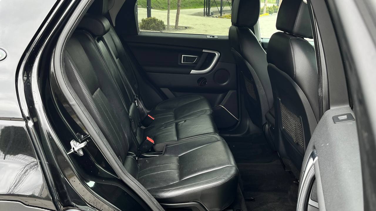 LAND ROVER DISCOVERY SPORT HSE 2015