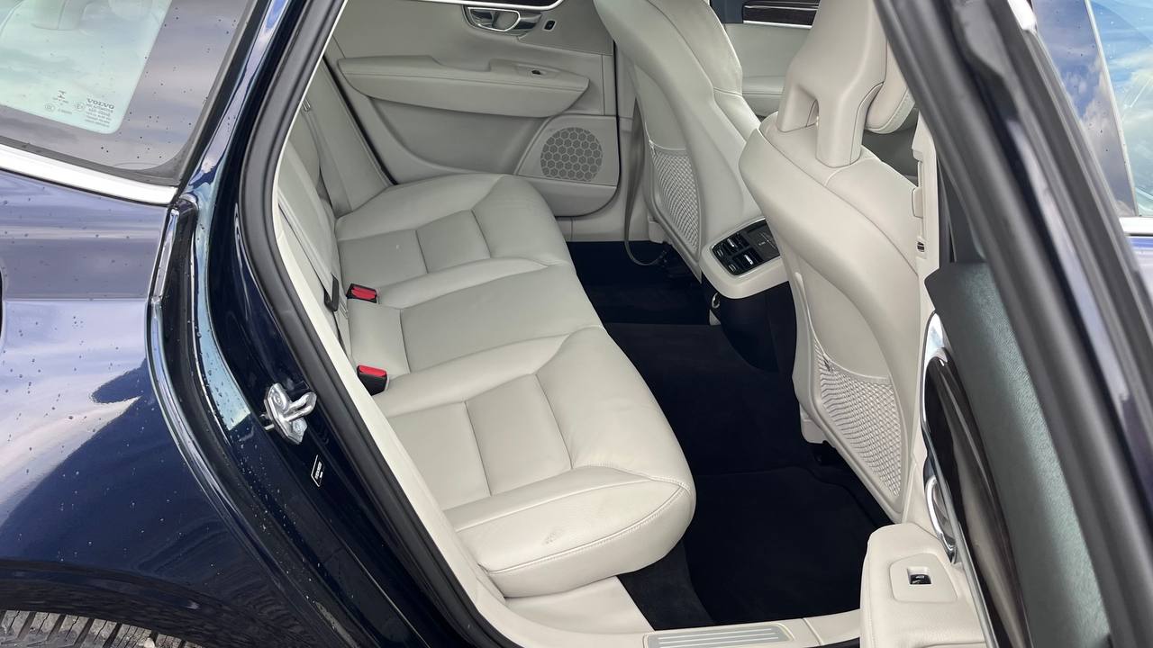 VOLVO S90 T5 MOMENTUM 2016